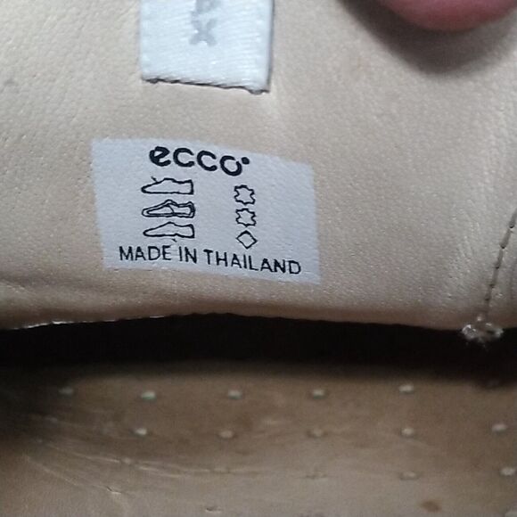 Ecco Womens Tour Hybrid Wing Tip Spikeless Golf Shoes Leather Silver Sz 40 US 8 - Picture 12 of 14